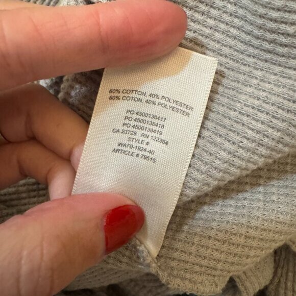 ✨ Aritzia Waffle Knit Cowl Neck Top ✨ - Picture 5 of 5